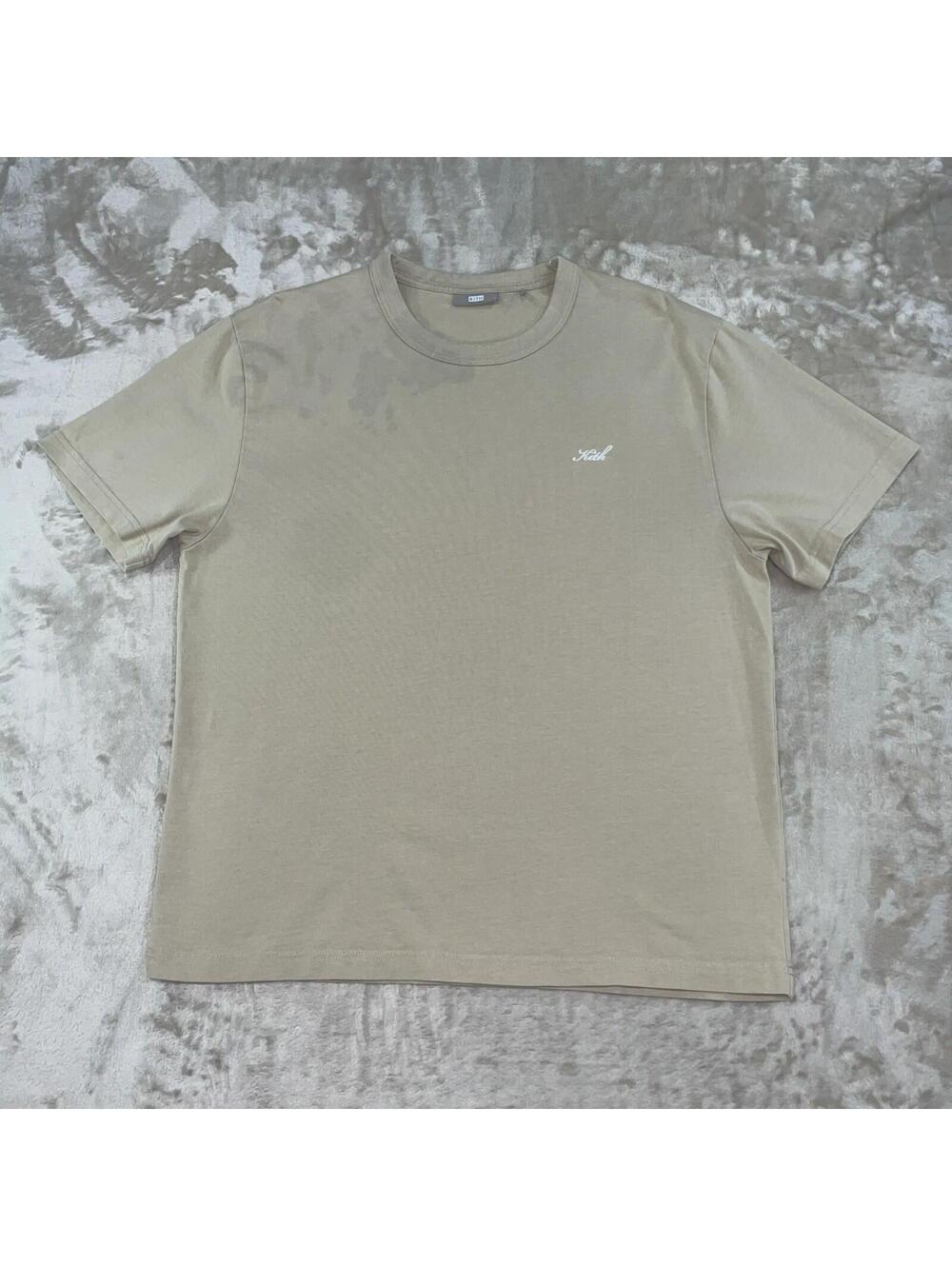 Kith Women’s Nia Tee 'Birch' Script Chest Logo Beige T-Shirt Size Large *Flaw*